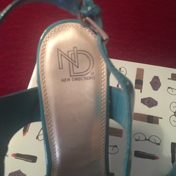 New Directions size 8 1/2 - Picture 5 of 5